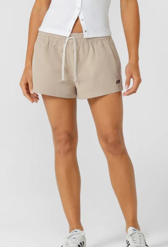 Load image into Gallery viewer, Lorna Jane Womens Great Escape Shorts
