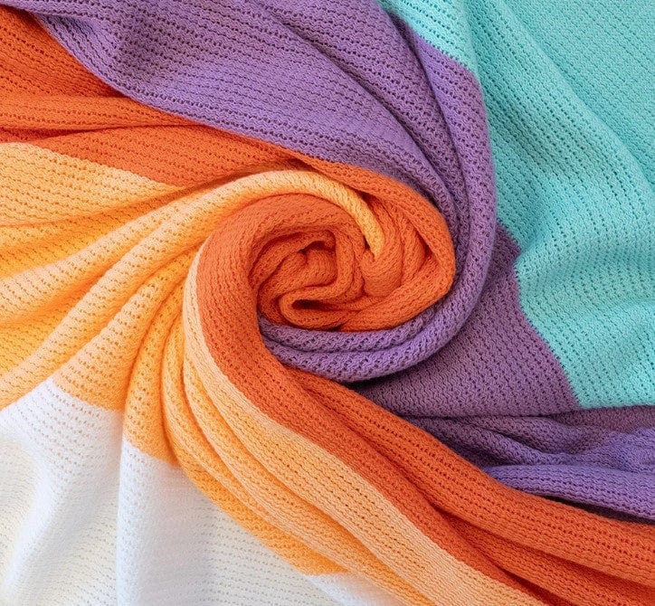 Load image into Gallery viewer, Bambury Azalea Throw
