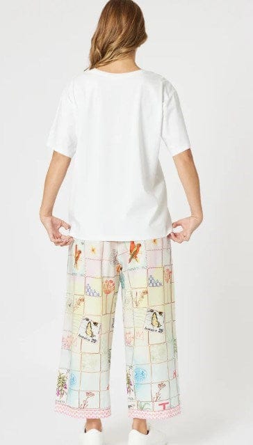 Load image into Gallery viewer, Threadz Womens Capri Print Tee
