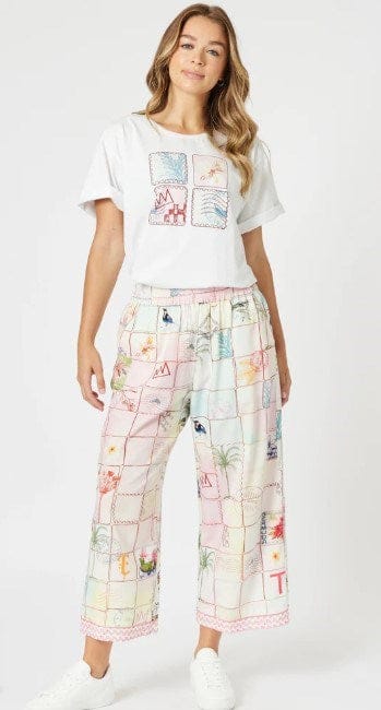 Load image into Gallery viewer, Threadz Womens Capri Print Tee
