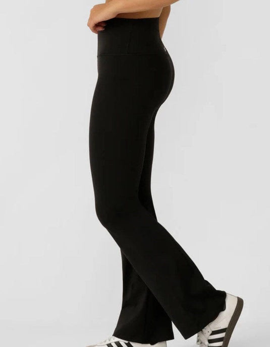 Lorna Jane Lotus Flared Leggings