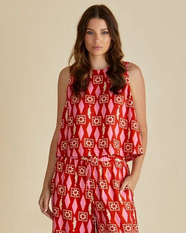 Load image into Gallery viewer, Betty Basics Womens Copacabana Shell Top
