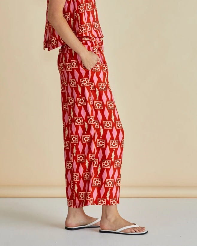 Load image into Gallery viewer, Betty Basics Womens Copacabana Relax Pant
