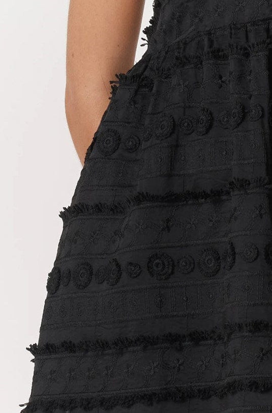 Fate & Becker Womens Sierra Lace Dress - Black