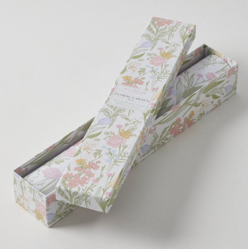 Load image into Gallery viewer, Pilbeam Floral Garden Scented Drawer Liners - Rose
