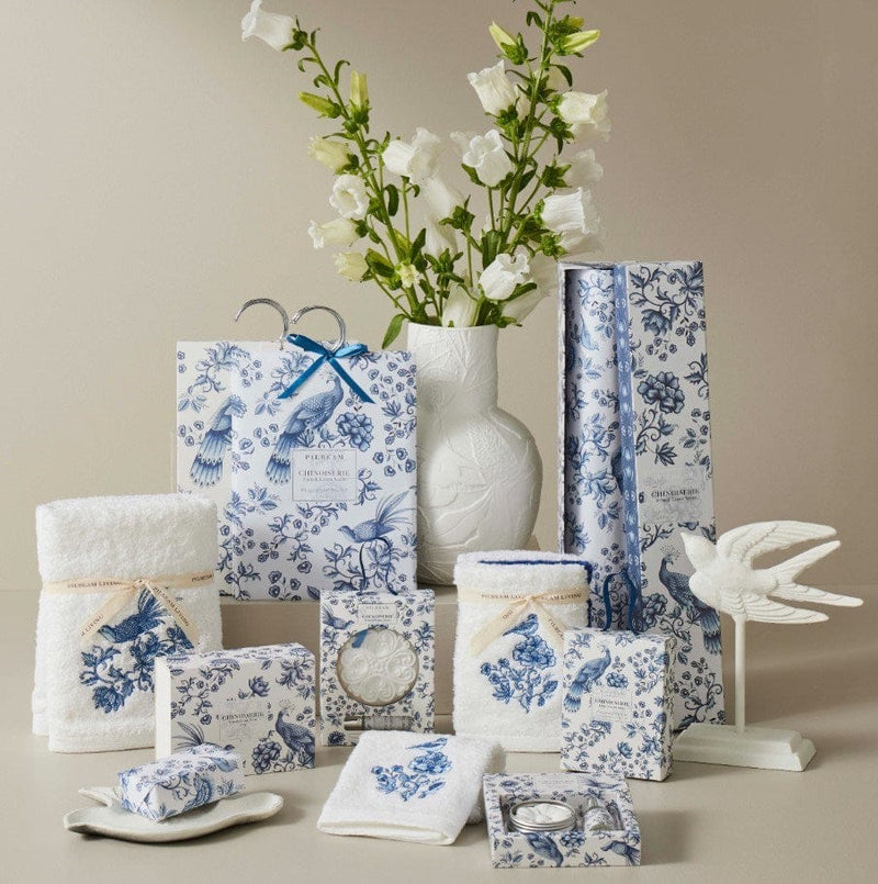 Load image into Gallery viewer, Pilbeam Chinoiserie Scented Hanging Sachets Set of 4 - French Linen
