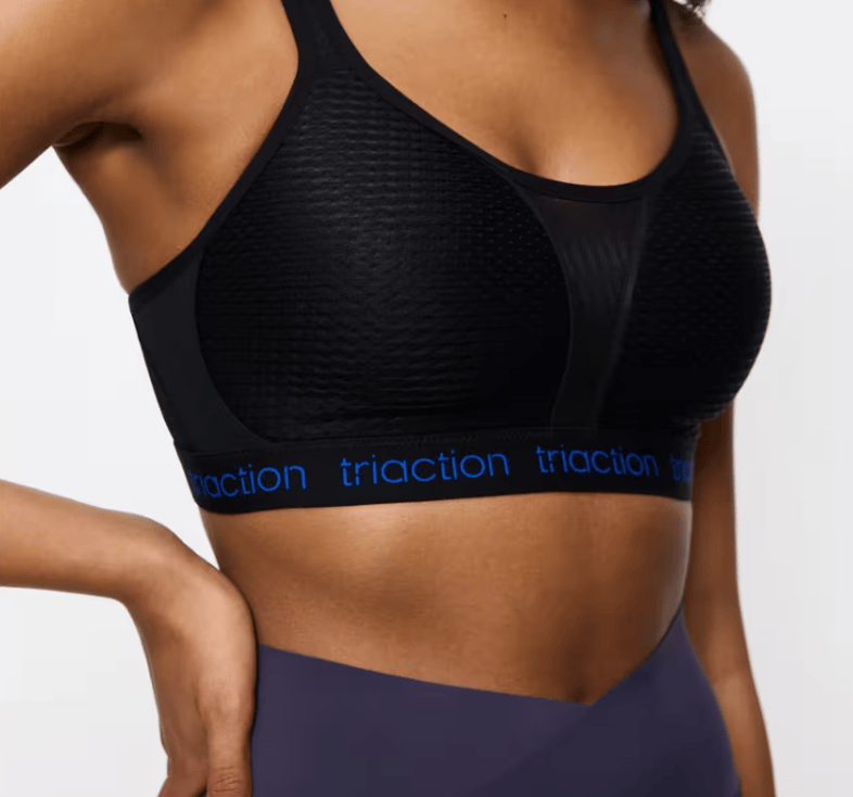 Load image into Gallery viewer, Triumph Womens Triaction Energy Lite Wireless Padded Sport Bra

