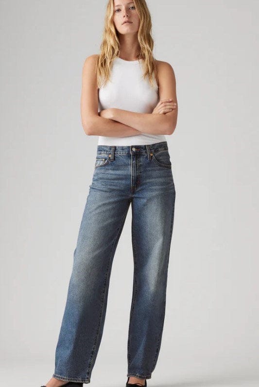 Levis Womens Baggy Dad Jeans - She's Nice