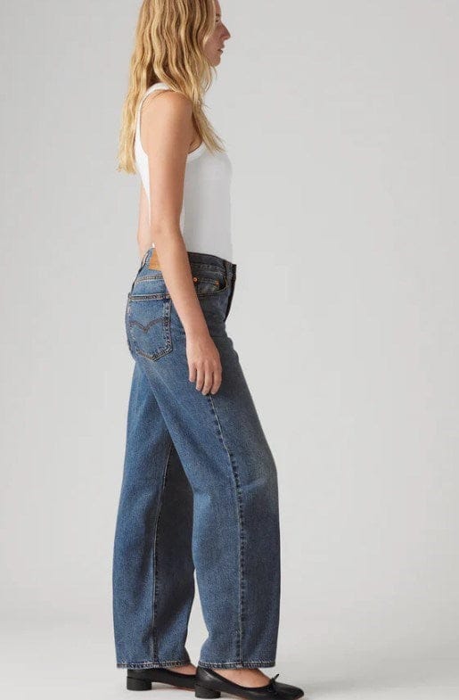 Levis Womens Baggy Dad Jeans - She's Nice