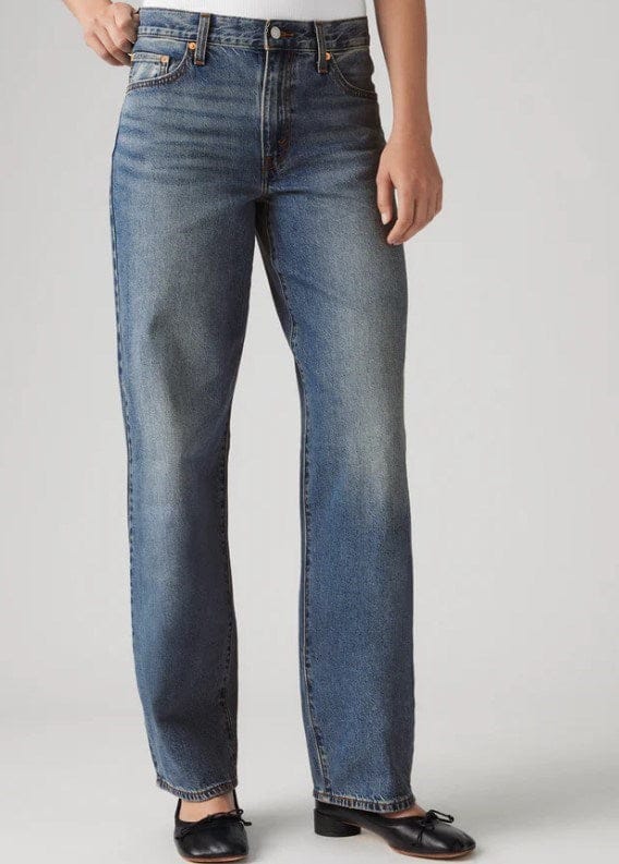 Load image into Gallery viewer, Levis Womens Baggy Dad Jeans - She's Nice
