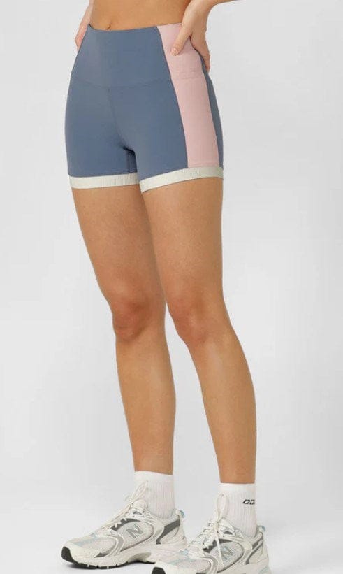 Load image into Gallery viewer, Lorna Jane Womens Set Point 2 Pocket 12cm Bike Shorts
