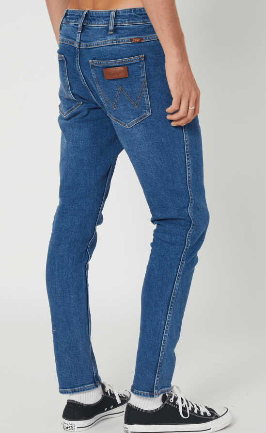 Load image into Gallery viewer, Wrangler Mens Sid Altitude Jeans
