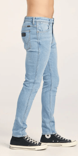 Load image into Gallery viewer, Wrangler Mens Sid Rise Indigo Jean
