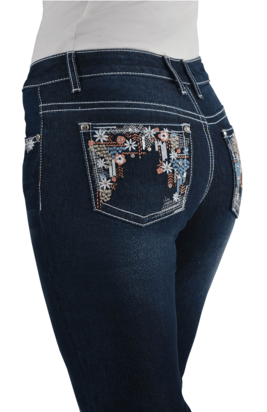 Load image into Gallery viewer, Pure Western Women Anjelica 32 Leg Straight Jeans
