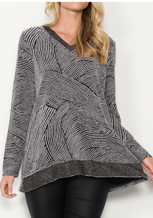 Load image into Gallery viewer, Holmes &amp; Fallon Womens Lurex Sparkle With Contrast Trims Top
