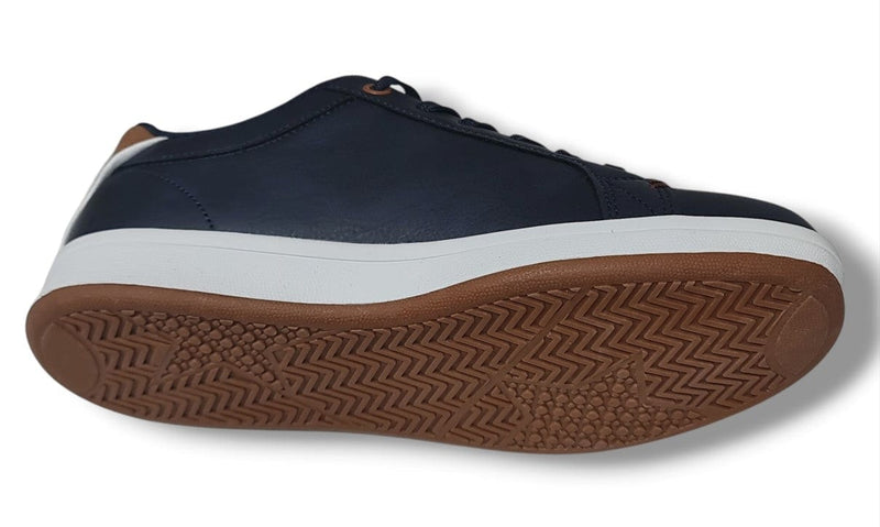 Load image into Gallery viewer, Clarks Kids Dane Senior Sneakers in Navy Tan Shoes
