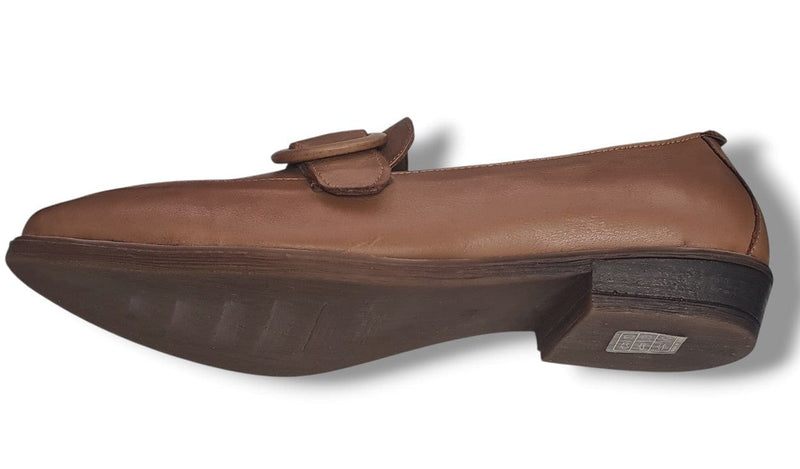 Load image into Gallery viewer, Thyme &amp; Co Womens Trice Shoe
