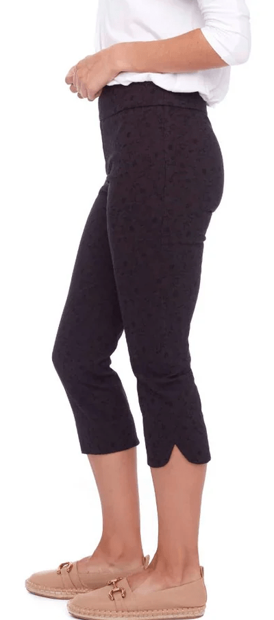 Load image into Gallery viewer, Up Pants Womens 23in Techno Crop Pant
