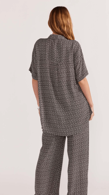 Staple The Label Womens Della Resort Shirt