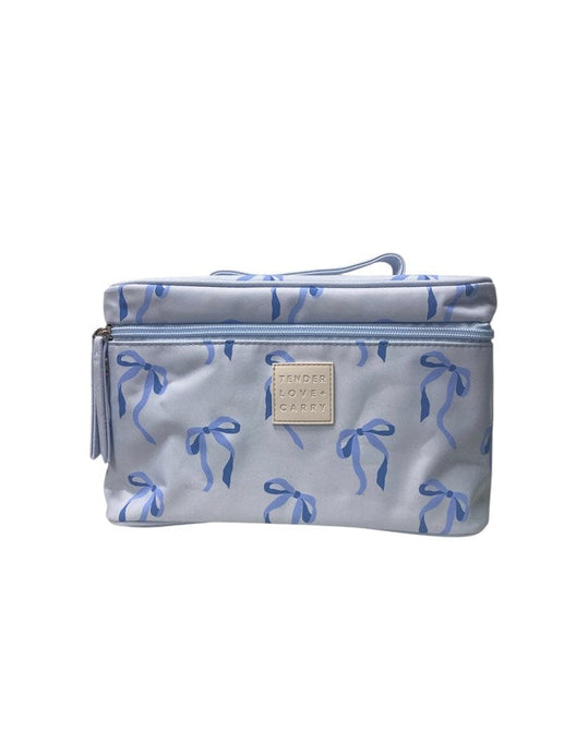 Tender Love + Carry Blue Bow Travel Vanity
