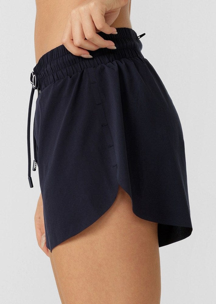 Load image into Gallery viewer, Lorna Jane Womens Track Star Run Shorts
