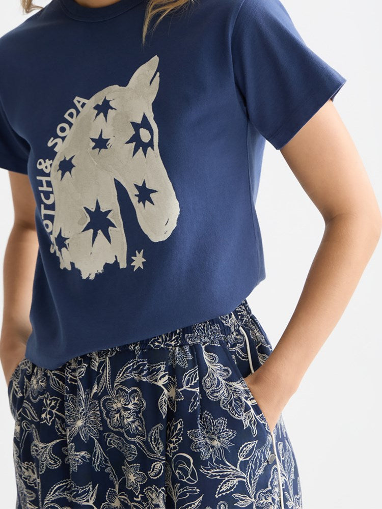 Load image into Gallery viewer, Scotch &amp; Soda Womens Artwork T-Shirt
