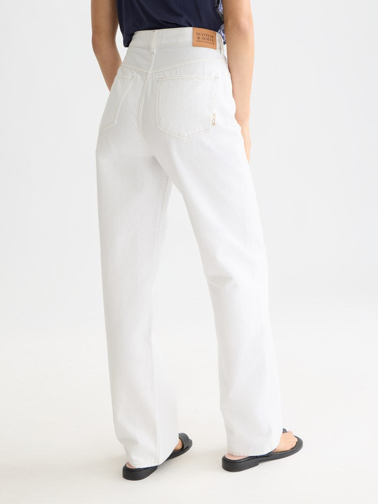 Load image into Gallery viewer, Scotch &amp; Soda Womens Ripple Straight-Fit Jeans
