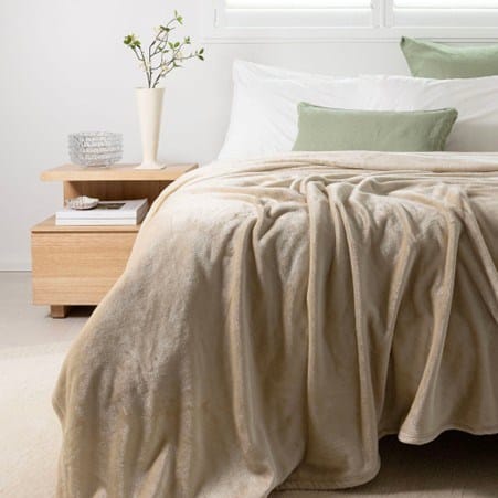 Bambury Ultraplush Blanket - Linen