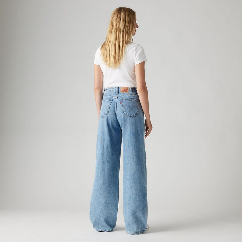 Load image into Gallery viewer, Levis Womens Cinch Baggy Jeans - Invested Indigo
