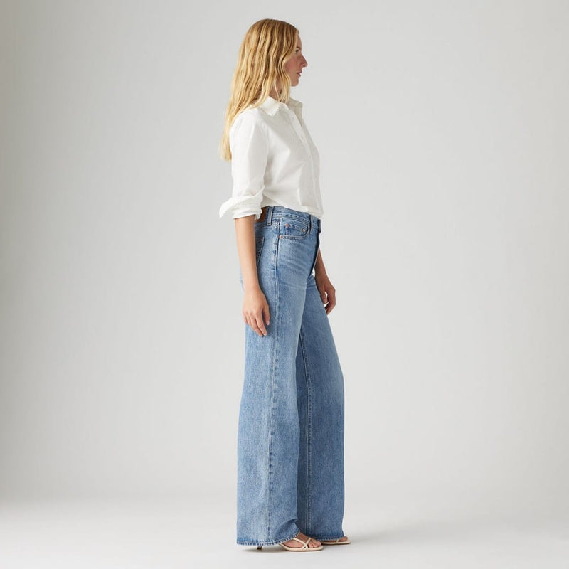 Load image into Gallery viewer, Levis Womens Ribcage Wide Leg Jeans - Not The Same

