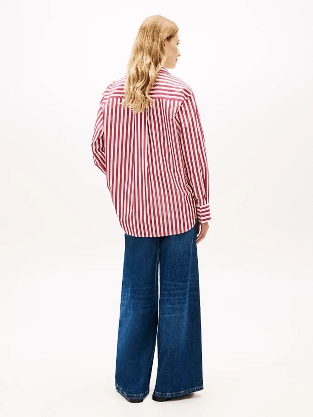 Load image into Gallery viewer, Tommy Hilfiger Womens Classic Oversized Fit Poplin Shirt - Wide Banker Stripe
