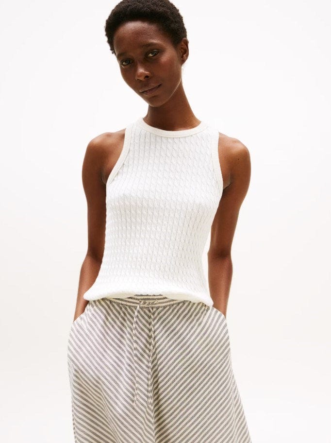 Load image into Gallery viewer, Tommy Hilfiger Womens Cable Knit Sleeveless Slim Jumper
