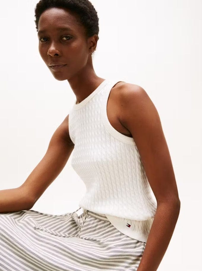Load image into Gallery viewer, Tommy Hilfiger Womens Cable Knit Sleeveless Slim Jumper
