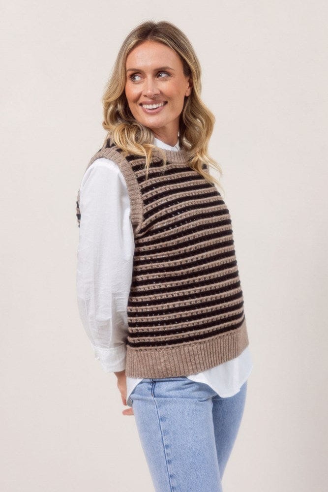 Load image into Gallery viewer, See Saw Womens Australian Wool/Nylon/Acrylic Pointelle Vest
