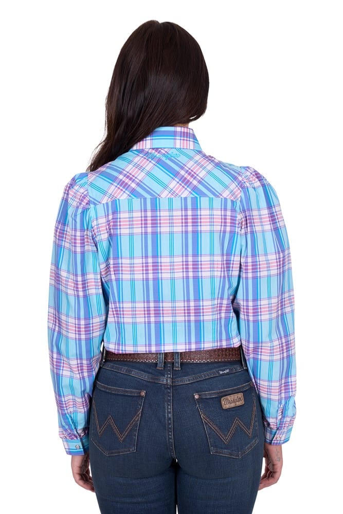 Load image into Gallery viewer, Wrangler Womens Emily Check Long Sleeve Shirt
