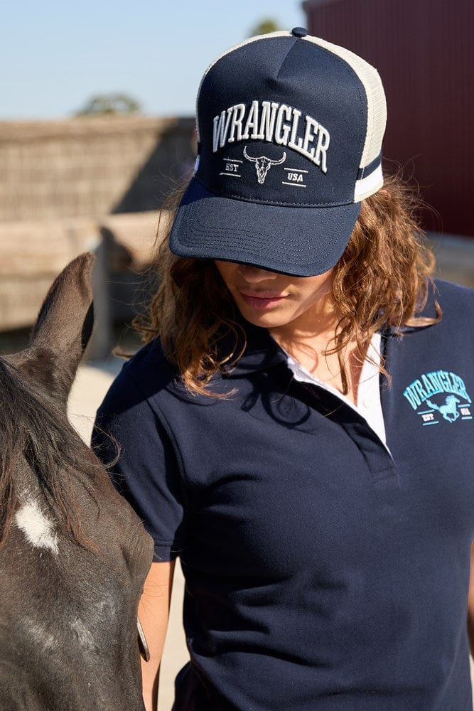 Load image into Gallery viewer, Wrangler Lyndell HP Trucker Cap - Navy
