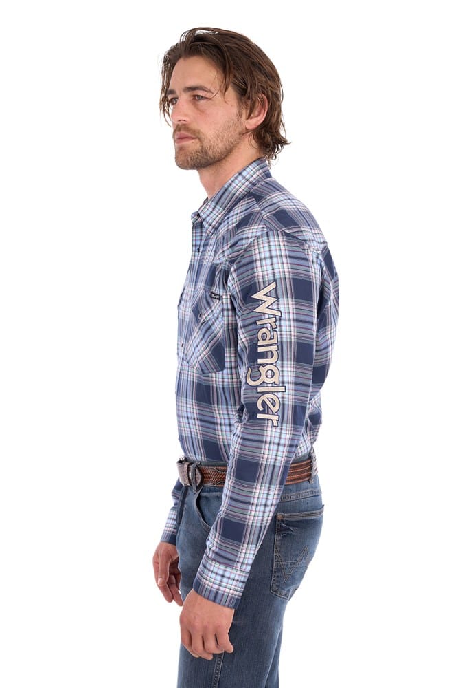 Load image into Gallery viewer, Wrangler Mens Mario Logo Shirt
