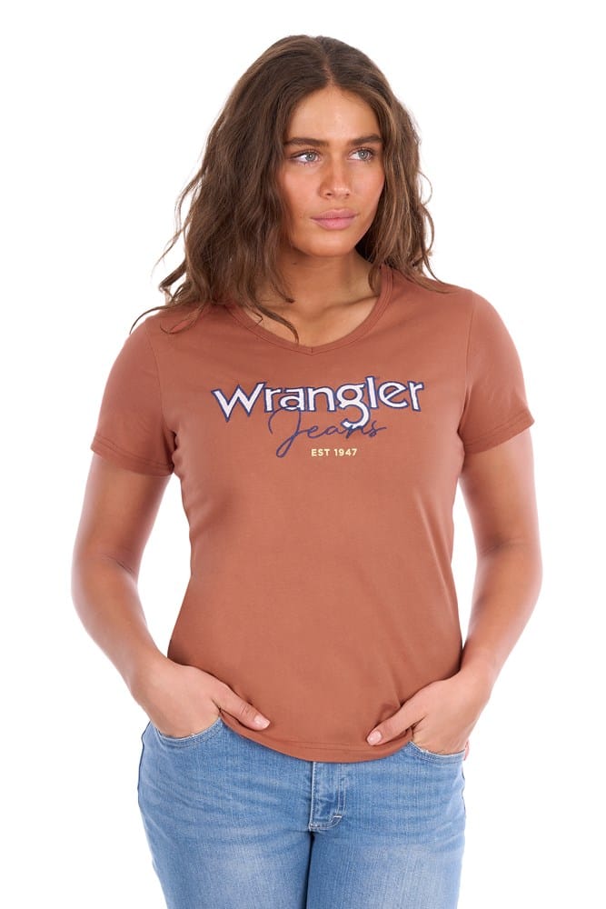 Load image into Gallery viewer, Wrangler Womens Maya V-Neck T-Shirt
