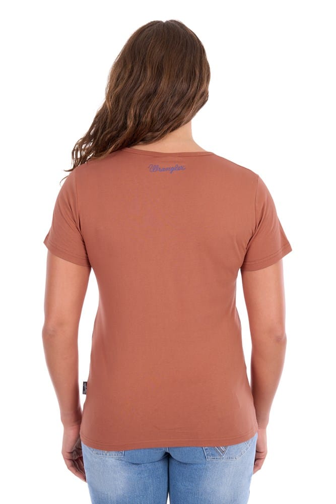 Load image into Gallery viewer, Wrangler Womens Maya V-Neck T-Shirt
