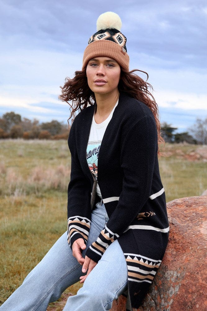 Load image into Gallery viewer, Wrangler Kate Beanie
