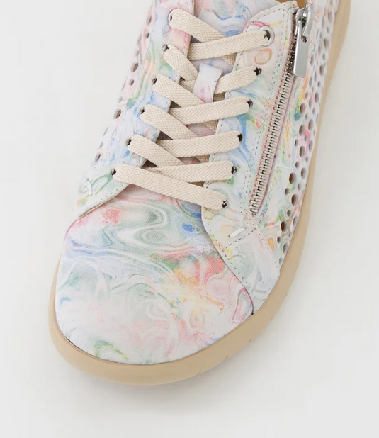 Ziera Womens Shovo Xf Nude Floral Leather Sneakers