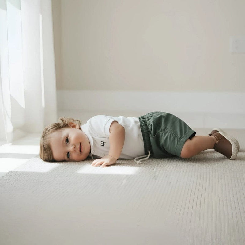 Load image into Gallery viewer, Love Henry Baby Boys Sonny Short - Green Linen
