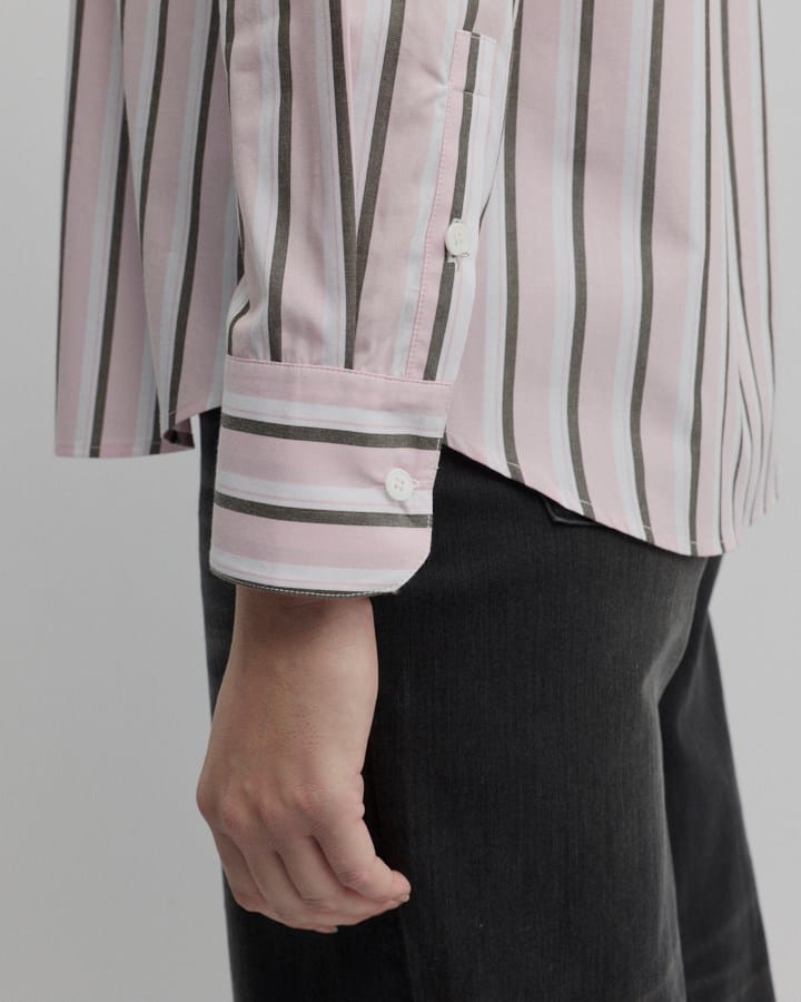 Load image into Gallery viewer, Yarra Trail Womens Broadway Shirt
