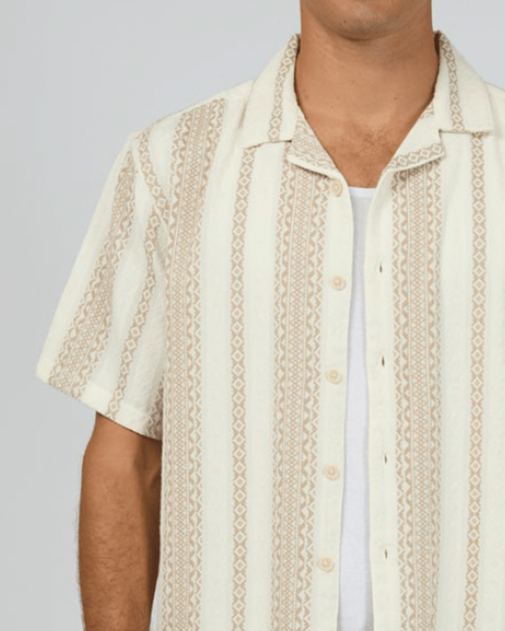 Load image into Gallery viewer, Silent Theory Capri Short Sleeve Shirt
