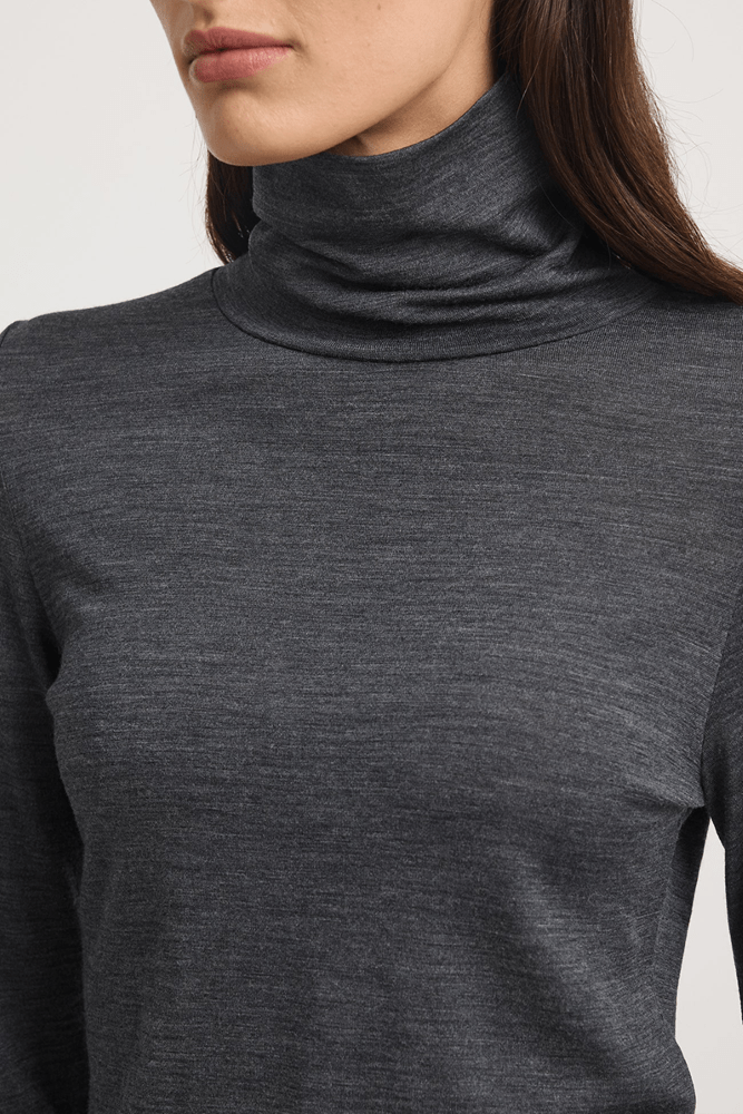 Load image into Gallery viewer, Toorallie Womens Turtle Neck Merino Tee - Charcoal
