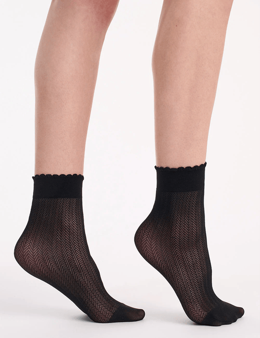 Ambra Womens Chevron Anklet