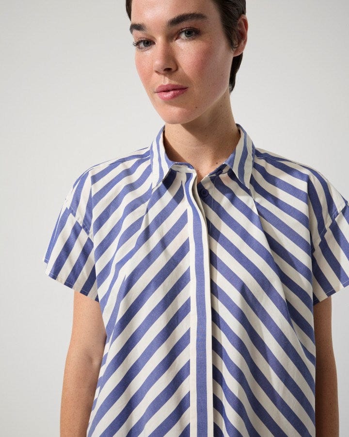 Load image into Gallery viewer, Marco Polo Womens Cropped Stripe Shirt
