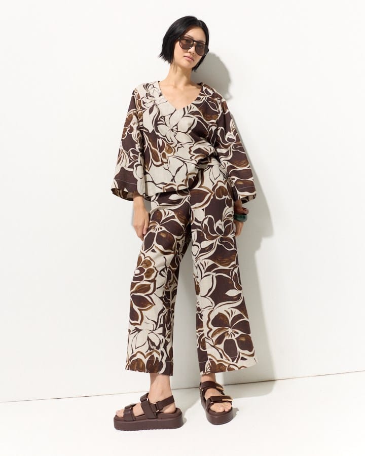 Load image into Gallery viewer, Marco Polo Womens Floral Drift Pant
