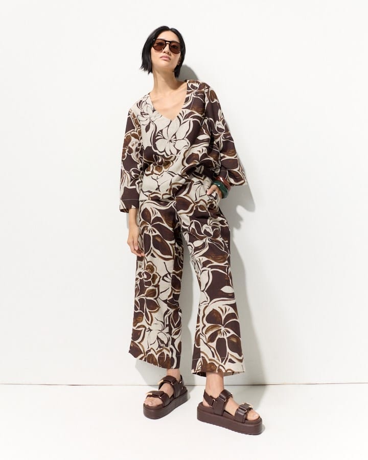 Load image into Gallery viewer, Marco Polo Womens Floral Drift Pant
