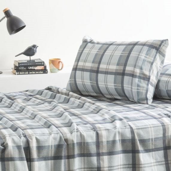 Load image into Gallery viewer, Park Avenue Flannelette Sheet Set - Heathered Plaid
